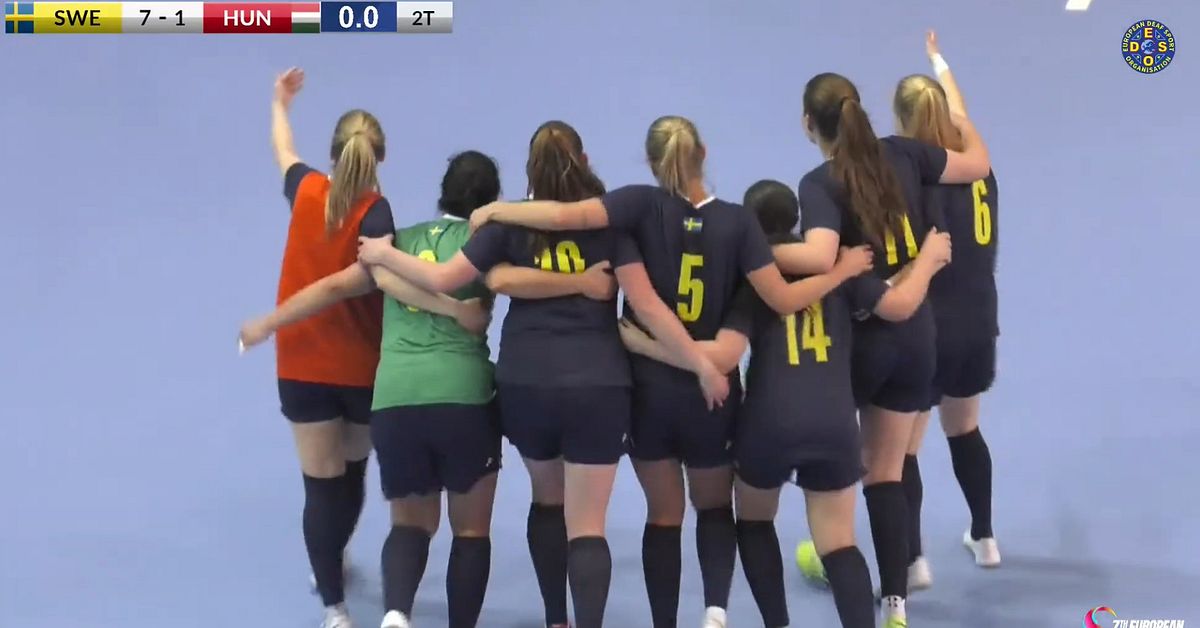 Futsal-EM: Damerna klara f&ouml;r semifinal
