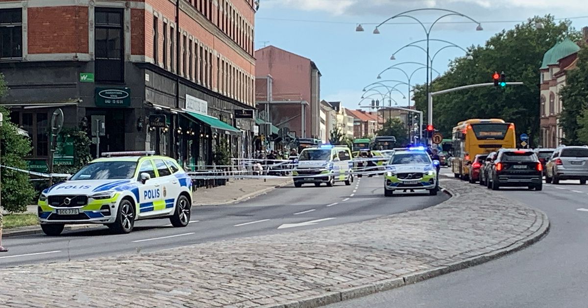 Misst&auml;nkt mordf&ouml;rs&ouml;k i Malm&ouml; &ndash; man skadad med vasst f&ouml;rem&aring;l