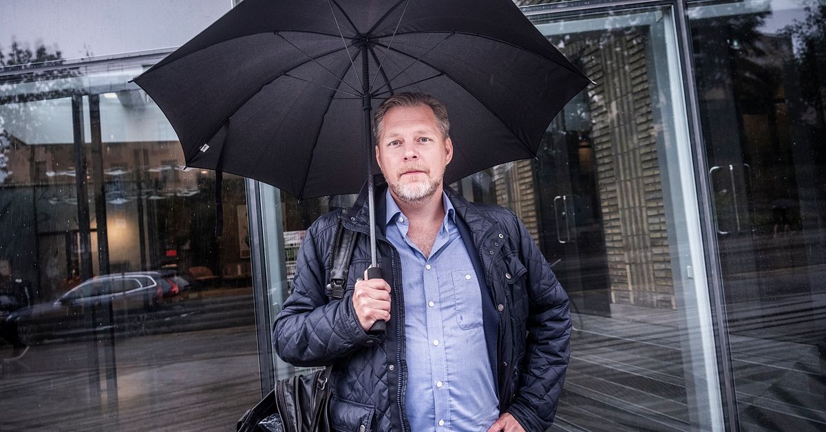 Finansprofilen G&uuml;nther M&aring;rder beg&auml;rs h&auml;ktad