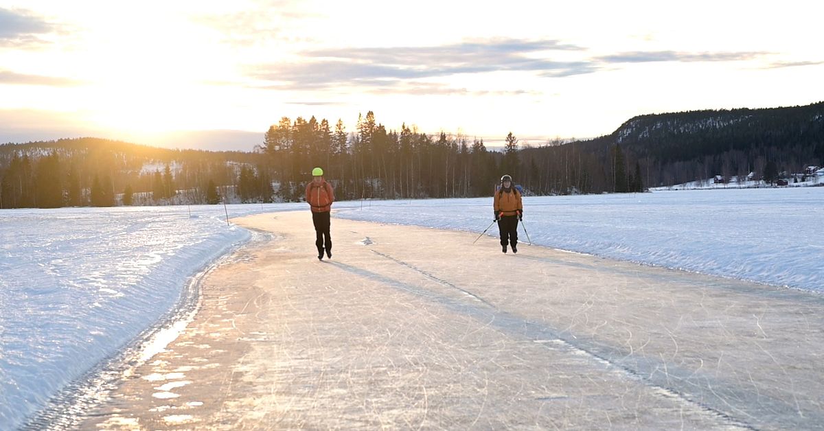 Skridskosuccé i Tavelsjö efter det varma julvädret | SVT Nyheter