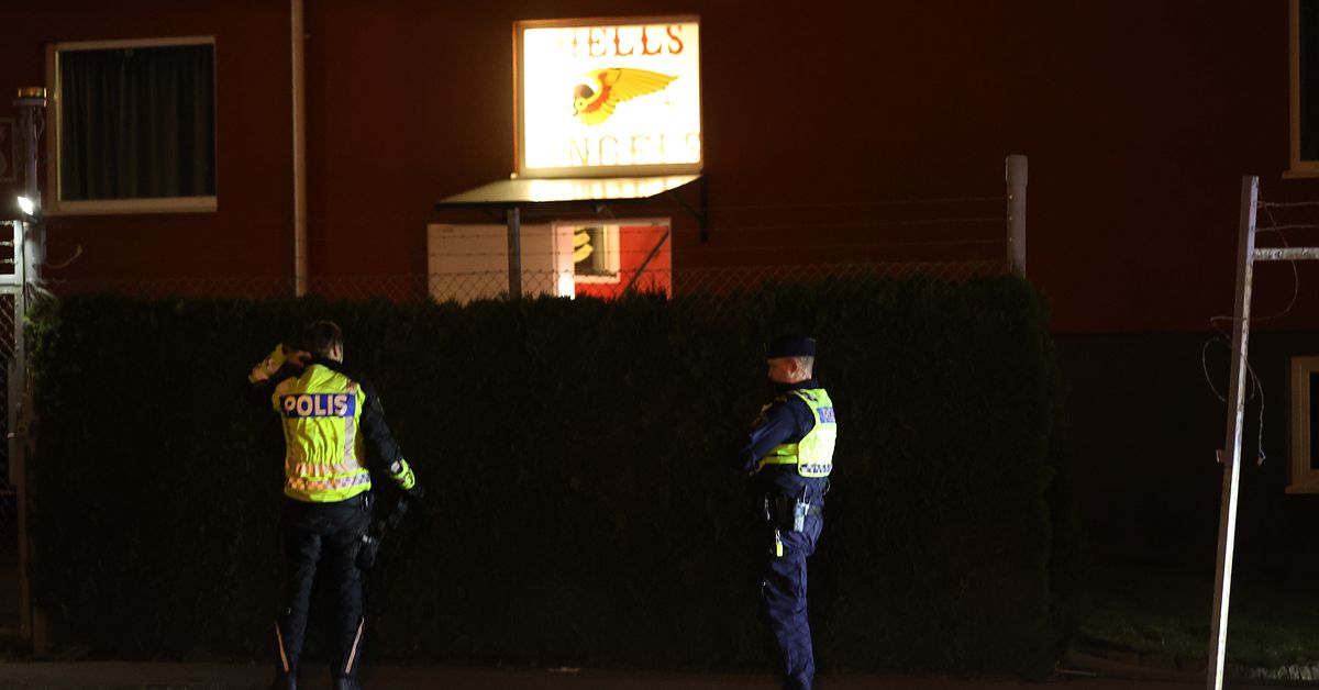 Stor polisinsats mot Hells Angels i Eskilstuna i natt