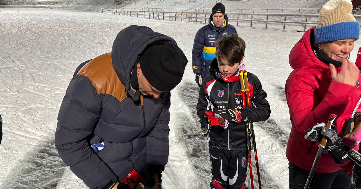 Barnen flockades kring OS-m&auml;staren Ponsiluoma