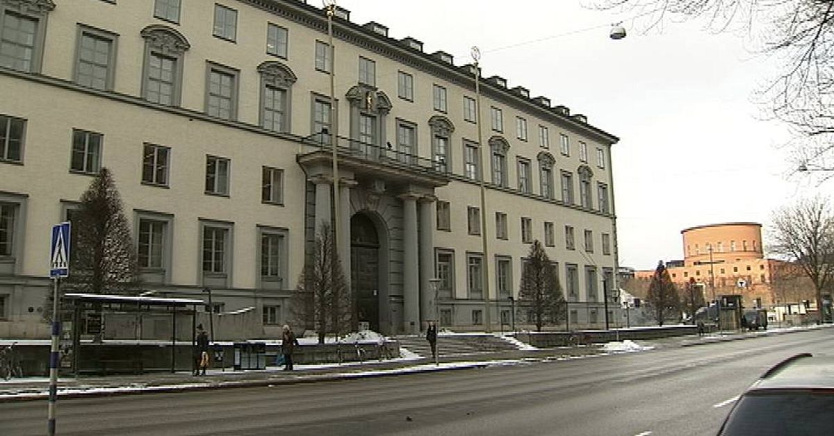 Insiderhärva skakar Handels | SVT Nyheter