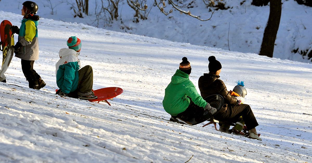 Rejält snöfall över hela landet | SVT Nyheter
