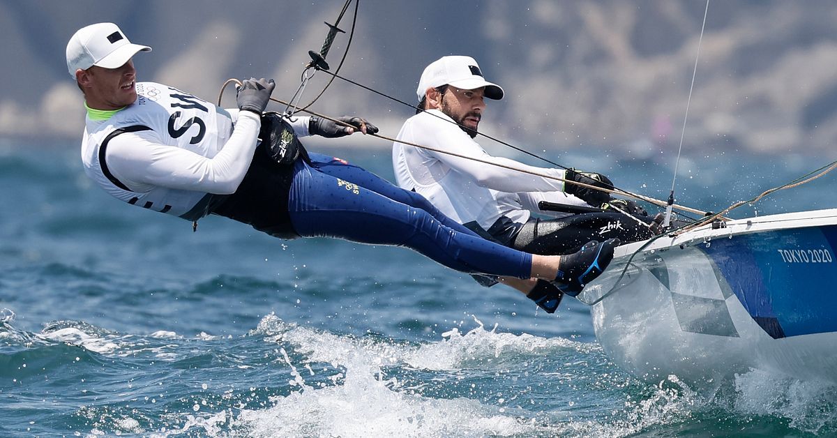 Segling: Seglingstävlingarna uppskjutna – för lite vind | SVT Sport