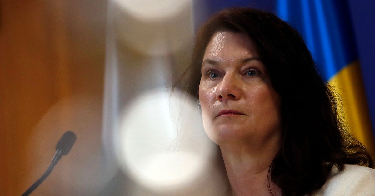 Дело швеции. Анн линде министр швеции фото. Мид швеции тобиас билльстрём. Мид швеции тобиас билльстрём. Глава мид швеции.