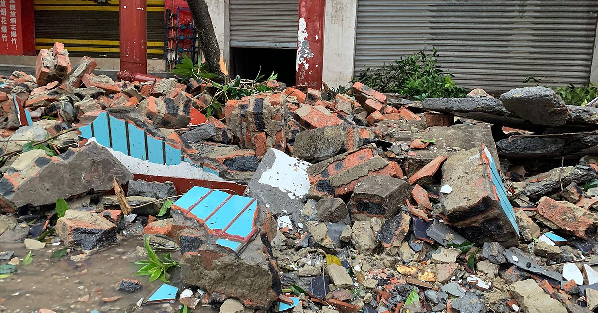 Saunada ajoyib qoramagiz porno video