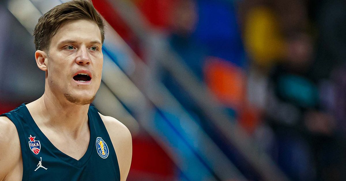 Basket Jonas Jerebko bryter tystnaden om kontroversiella flytten SVT