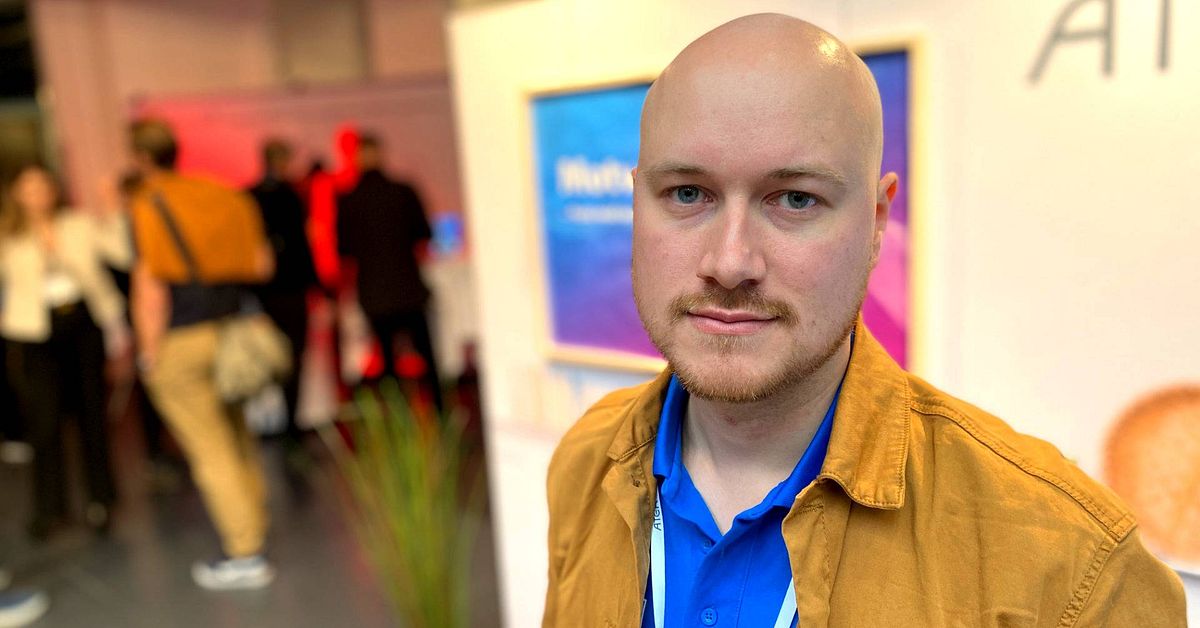 Bedrägeri med deepfakes och AI vanligare – så skyddar du dig | SVT Nyheter