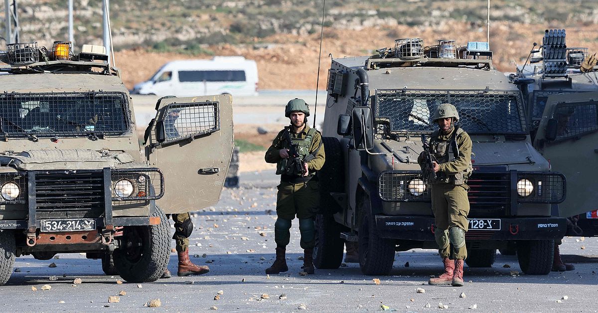 Palestinier stoppar samarbete om säkerhet med Israel | SVT Nyheter
