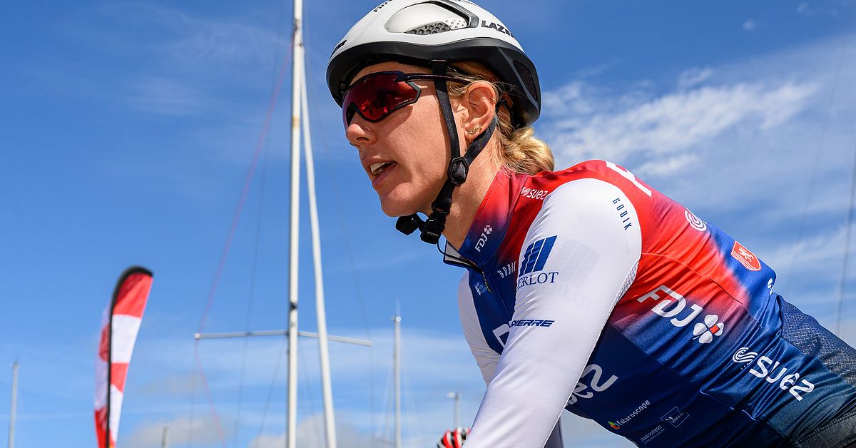 cykel-efter-utmattningssyndromet-emilia-fahlin-tillbaka-p-pallen