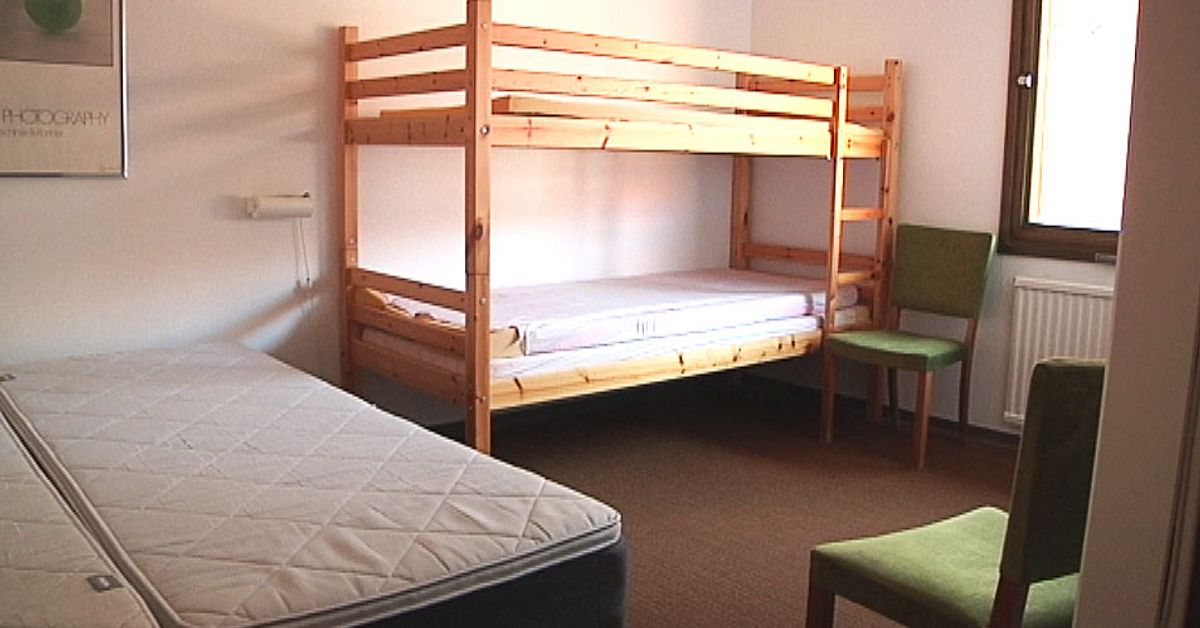 Asylsökande måste bo trängre | SVT Nyheter