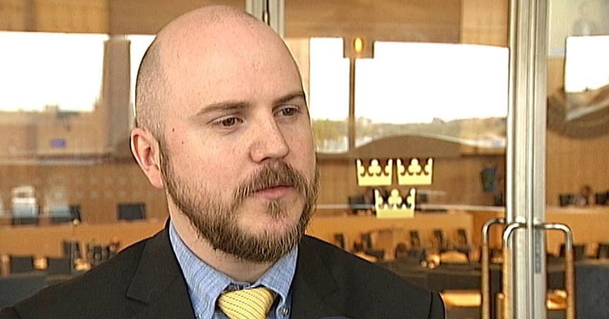 Mattias Sundin lämnar kommunpolitiken | SVT Nyheter