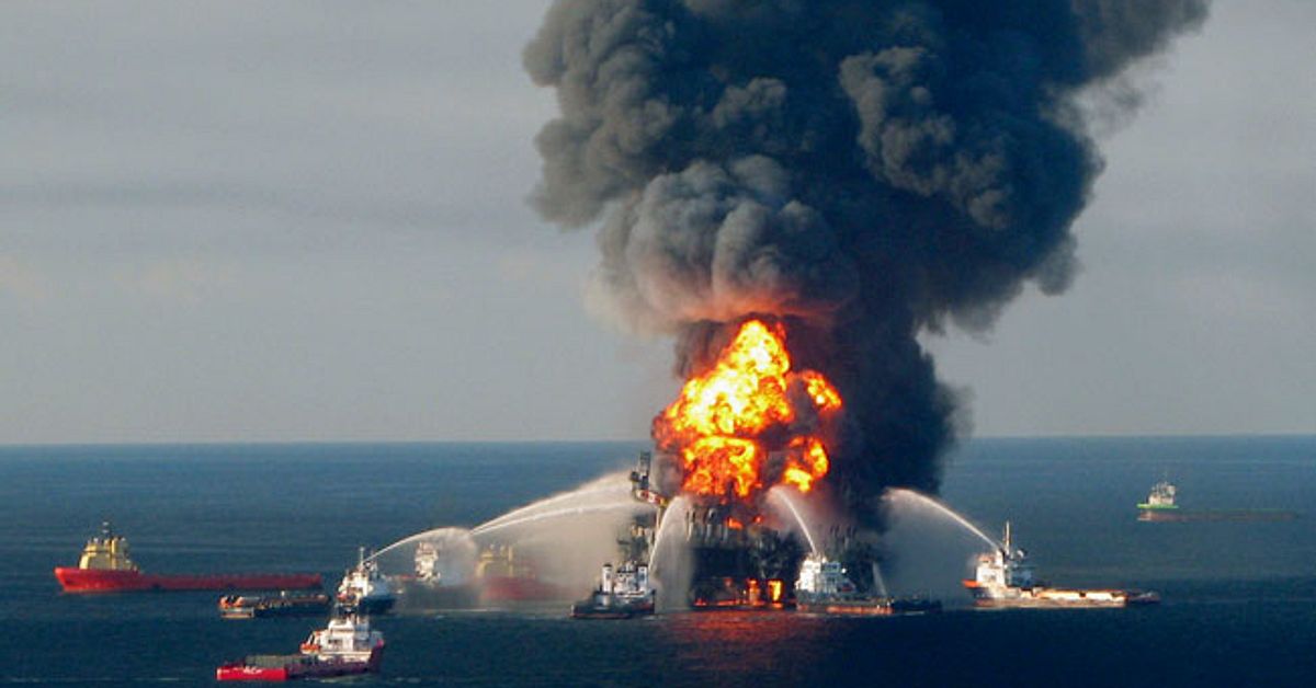 BP åker på rekordbot för oljekatastrofen | SVT Nyheter