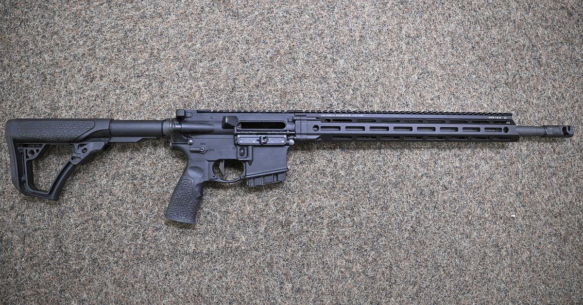 Uppgifter: Tidöpartierna överens om ny vapenlagstiftning – AR15 förbjuds vid jakt