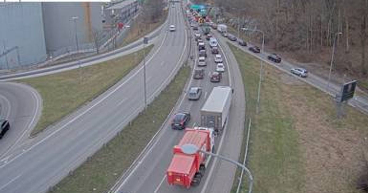 Norra l&auml;nken avst&auml;ngd igen efter kabelbrand &ndash; andra dagen i rad