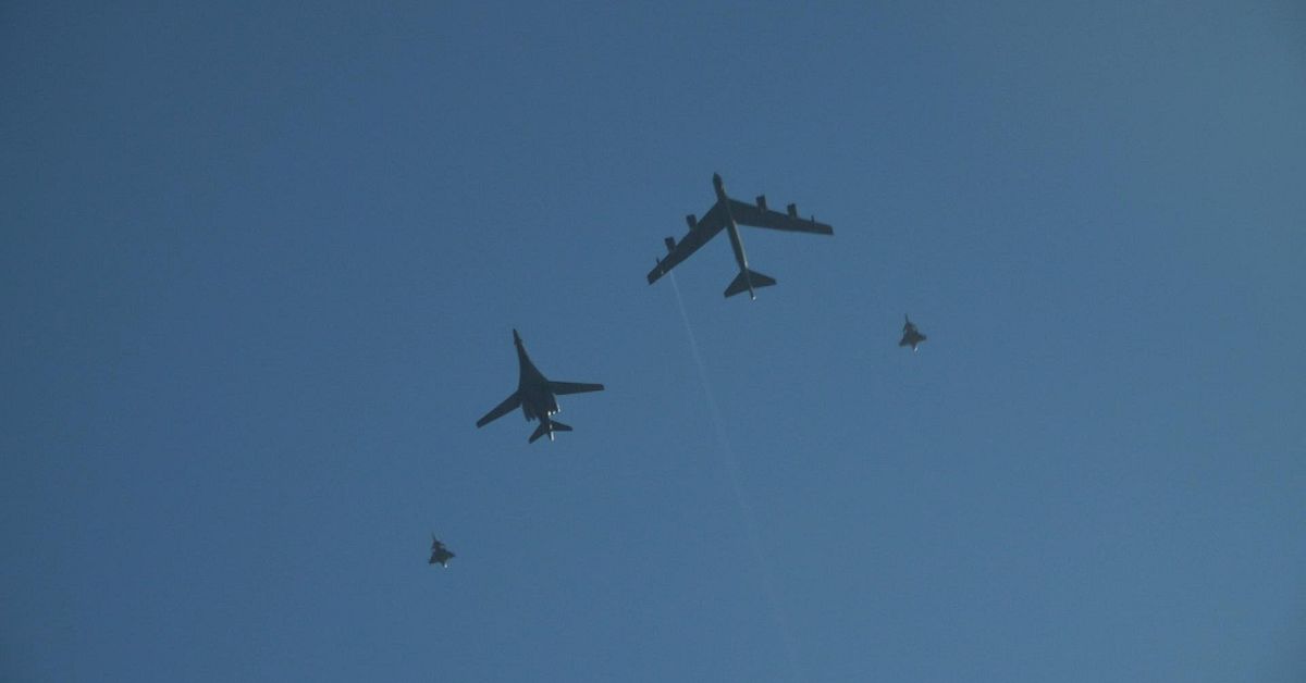 American bombers fly here – passed Stockholm and Uppsala