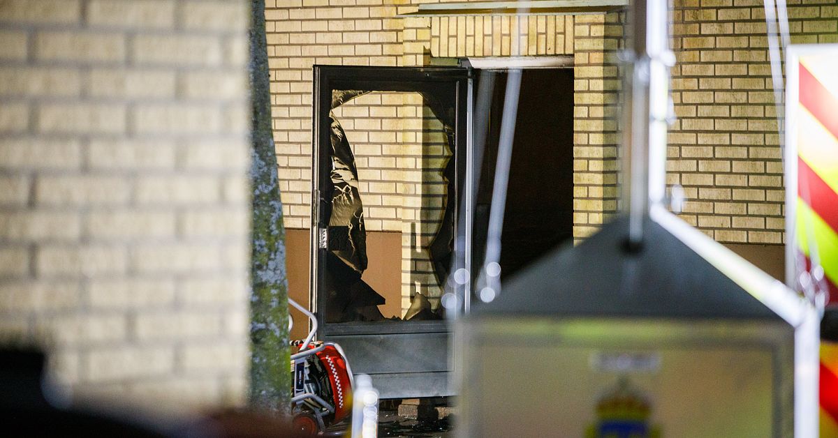 Explosion i trapphus i Jönköping