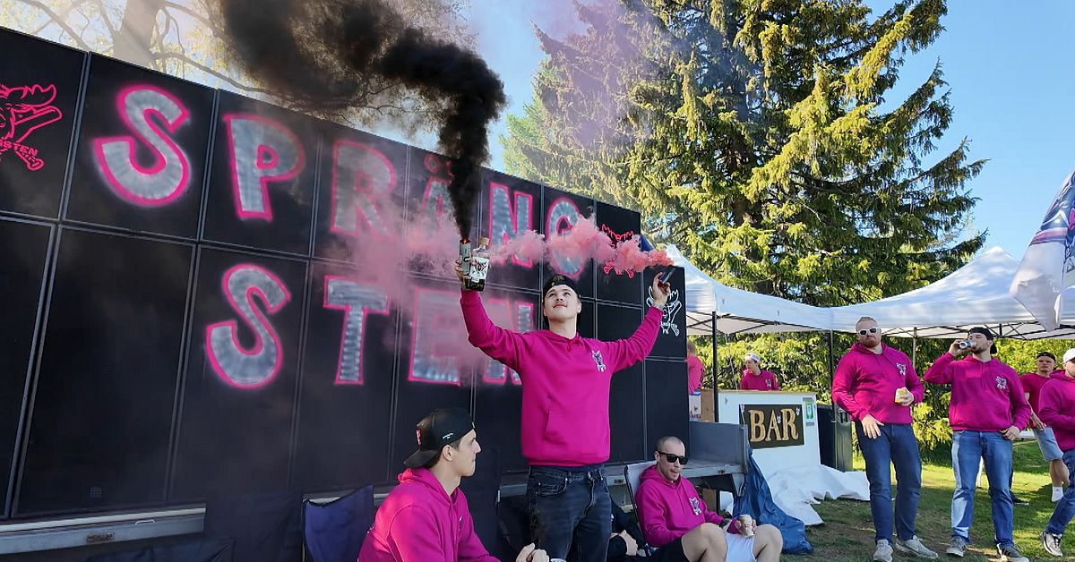 Supporterkulturen stor kring br&auml;nnbollscupen i Ume&aring; &ndash; &rdquo;J&auml;tteroligt att se&rdquo;