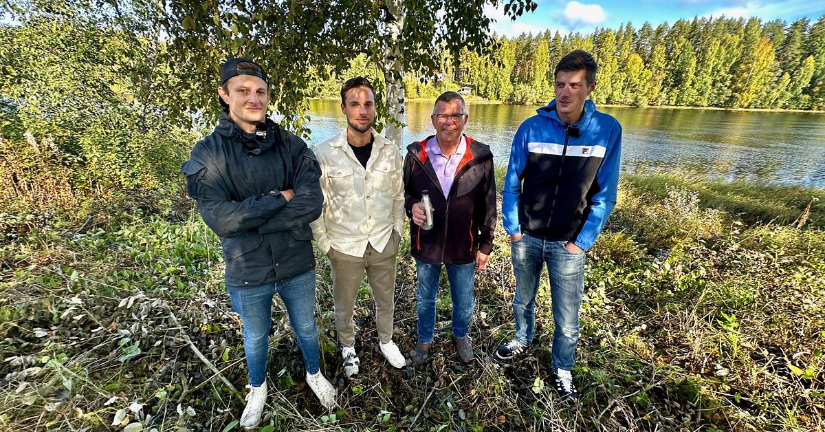 Färilagrabbarnas flaskpost hittad efter 24 år i Ljusnan | SVT Nyheter