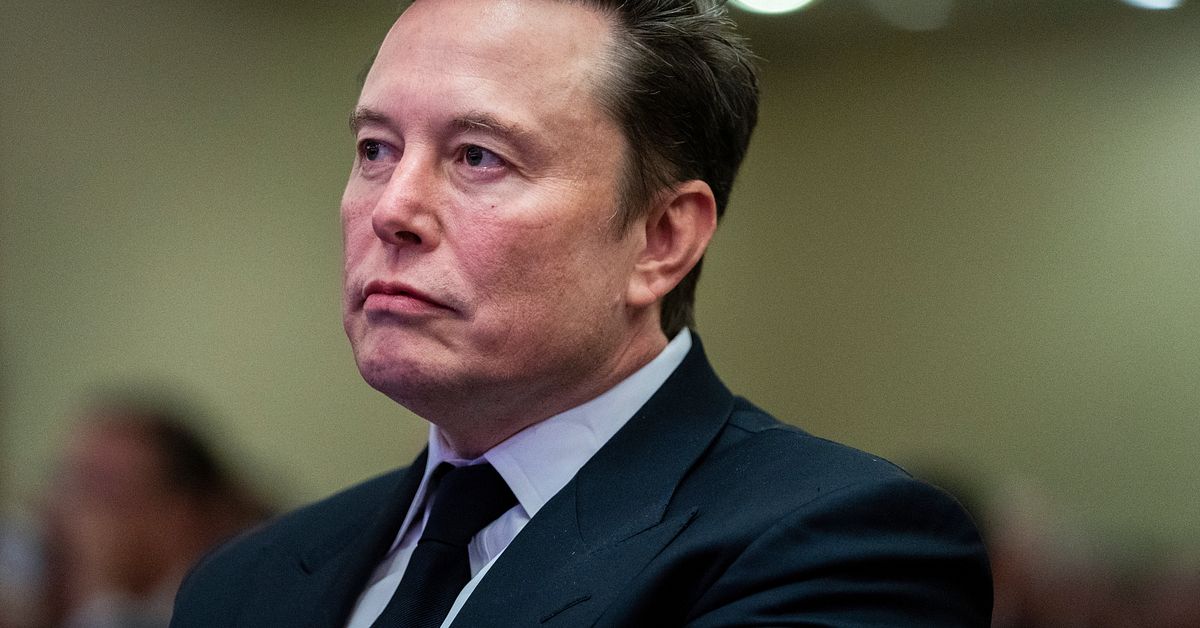 Domare fortsätter stoppa Elon Musks jätteersättning