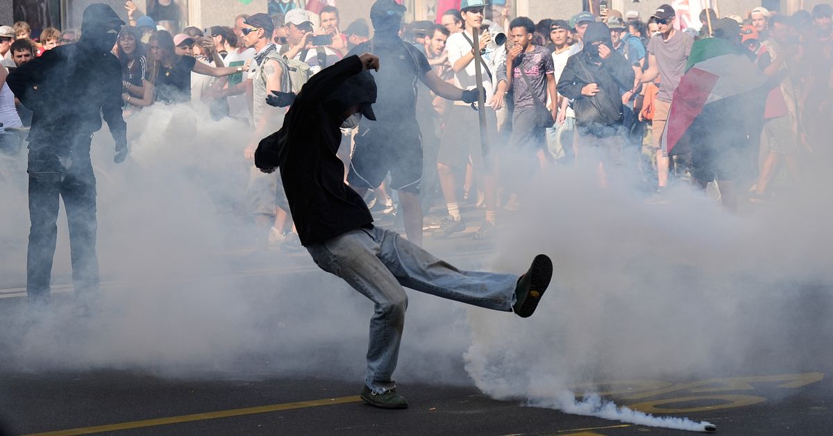 Oroligt under protesterna inf&ouml;r G7-m&ouml;tet