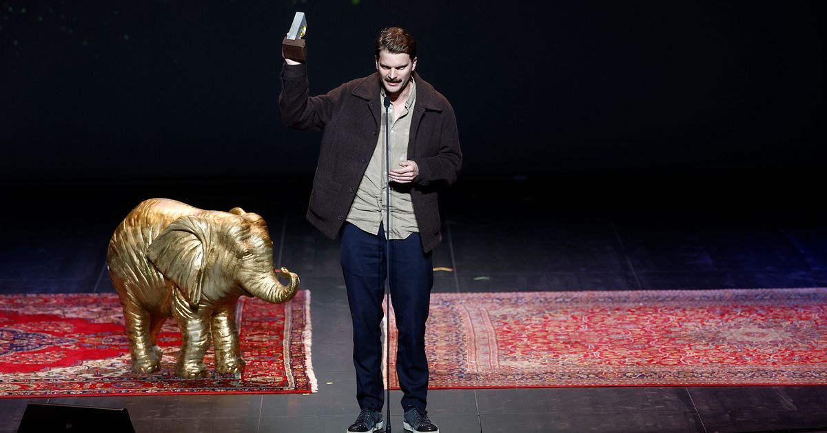 Pojke f&ouml;rs&ouml;kte utpressa JLC-profil &ndash; d&ouml;ms