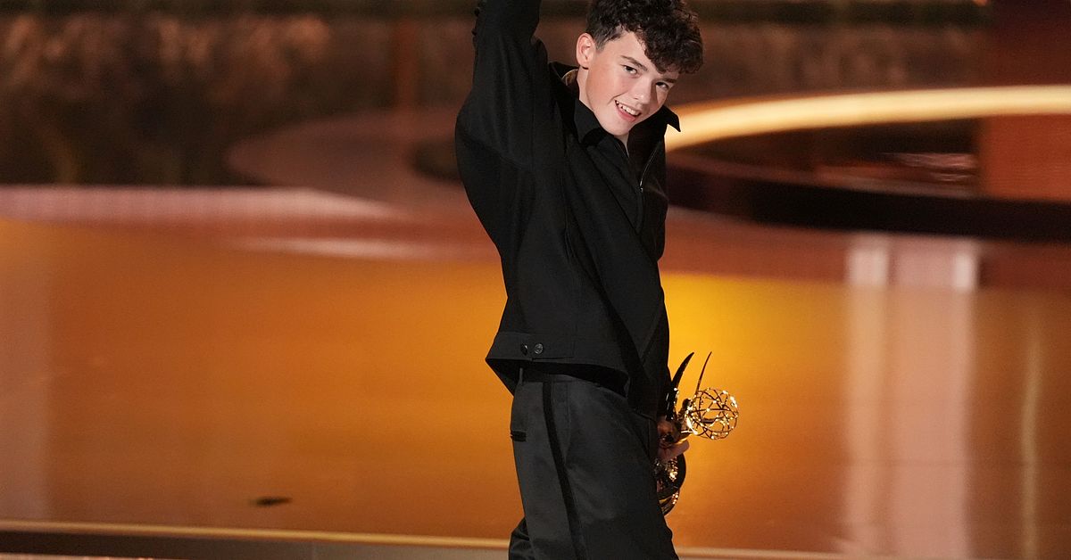 Historisk vinst för ”Adolescence” på Emmygalan