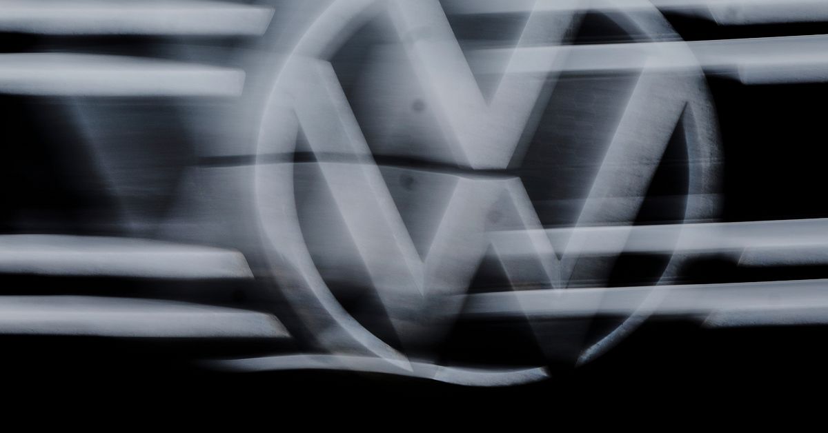 Före detta VW-chefer får fängelse i dieselgate | SVT Nyheter