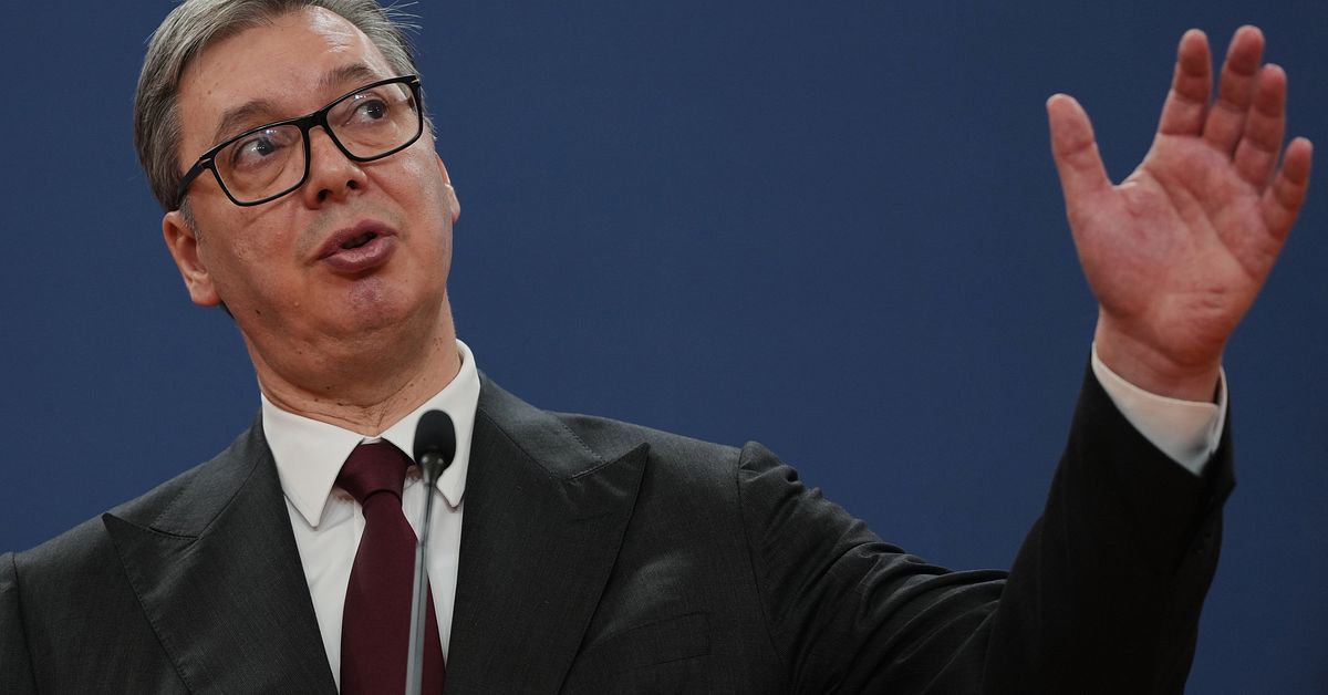 Nya våldsamheter i Serbien – Vucic lovar nyval