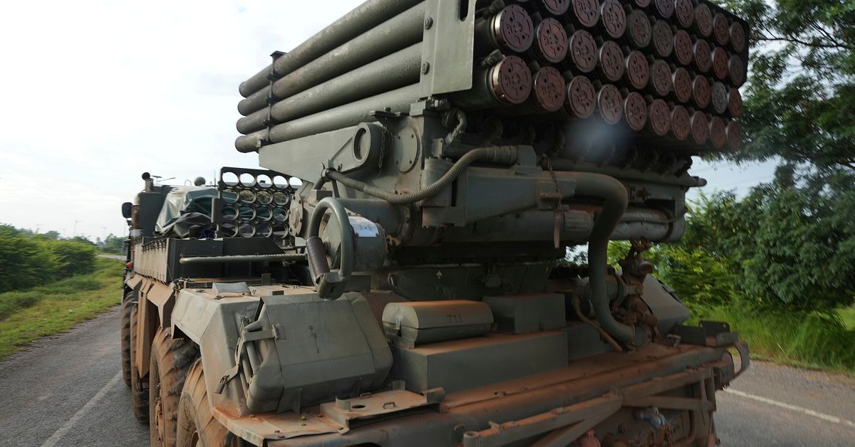 Kambodja: Thailand planerar anfall längs gränsen