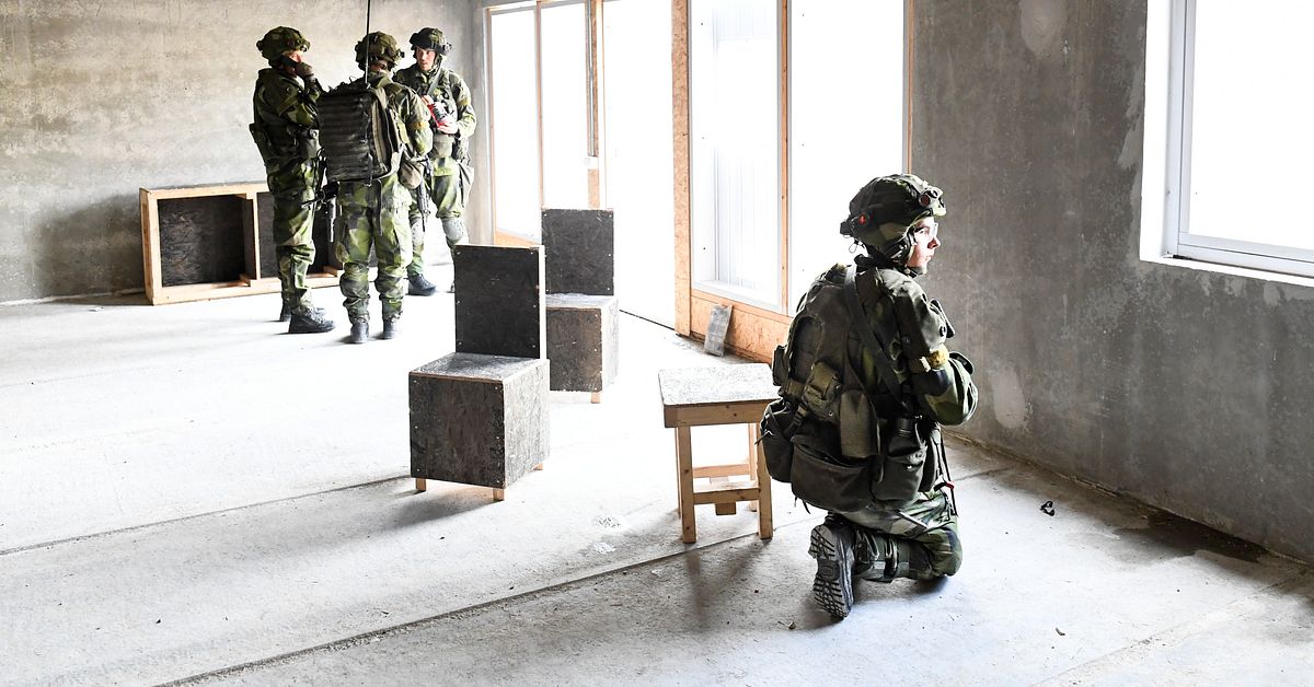 Vållande till annans död utreds efter polisolycka