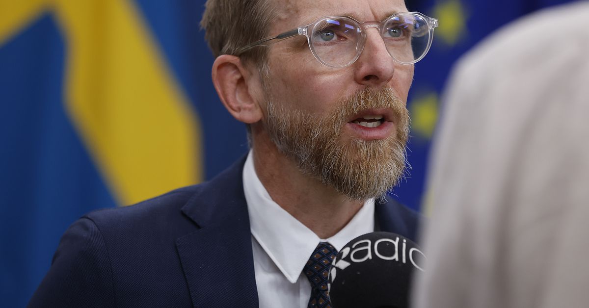 Åldersgräns i sociala medier ska utredas
