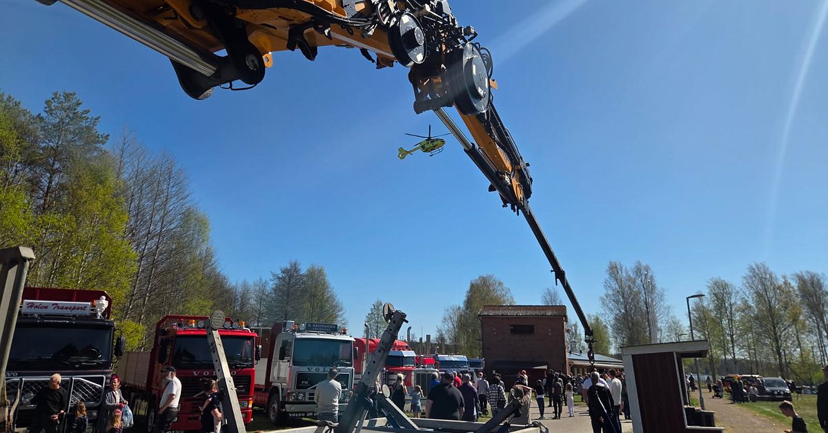 Explosion p&aring; motorevenemang i Svart&aring; &ndash; flera skadade