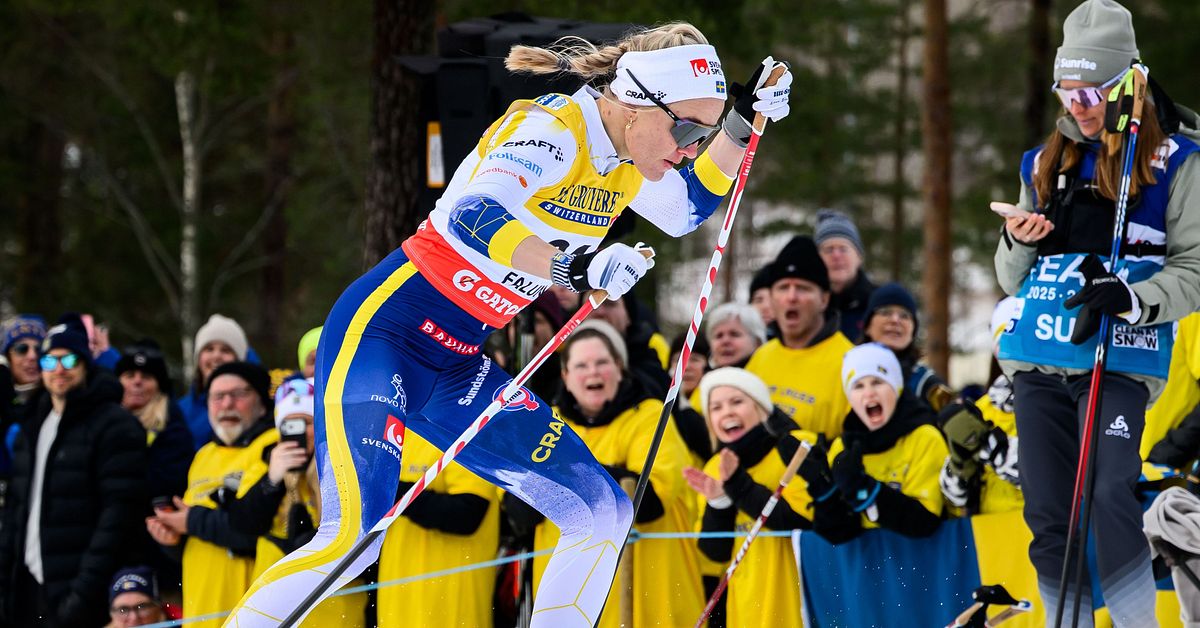 Linn Svahn &ouml;verl&auml;gsen i sprintkvalet i Falun