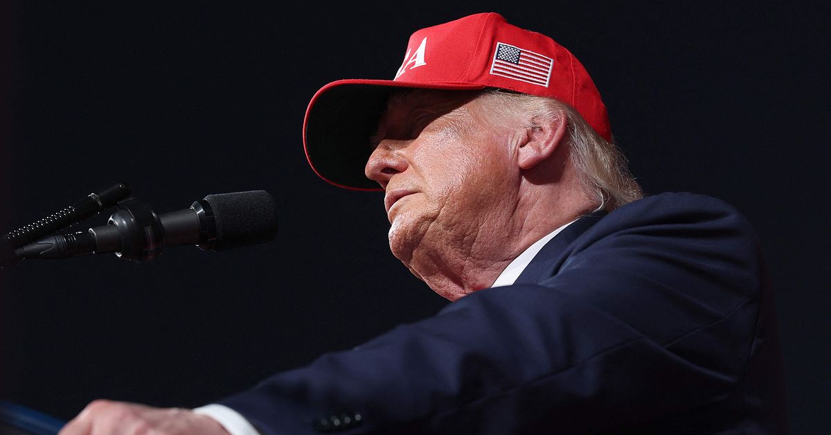 Trump hotar begr&auml;nsa EU-handel efter Kanada-fl&ouml;rt