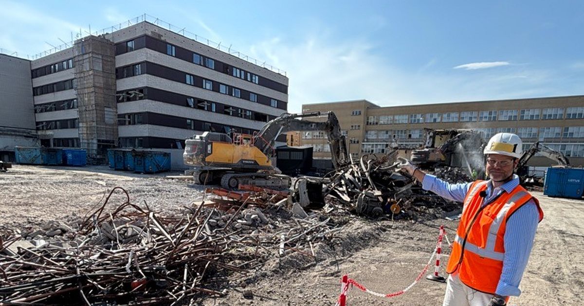 Gamla &ouml;gonsjukhuset p&aring; Kungsholmen rivs &ndash; blir nya bost&auml;der