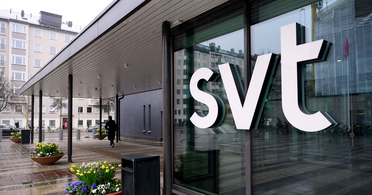 F&ouml;rtroendet f&ouml;r SVT dyker hos v&auml;ljare som &auml;r &rdquo;klart h&ouml;ger&rdquo;