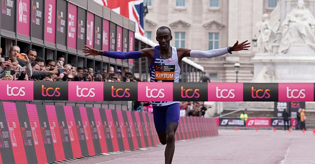 Världsrekordhållaren i maraton död