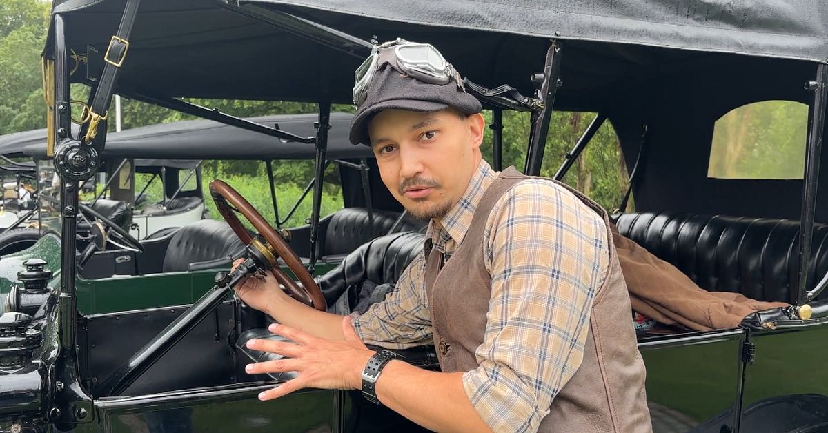 Sebastian, 25, kör en bil från 1916: ”Inte som en vanlig bil”