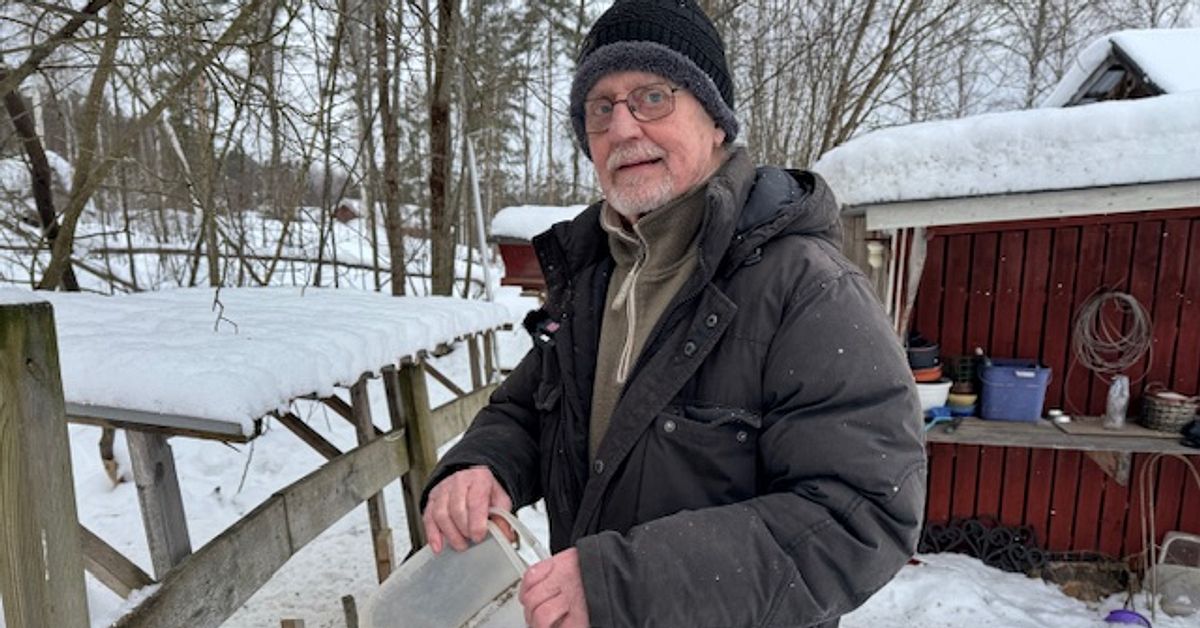 Leif, 82, l&auml;gger pensionen p&aring; att mata djuren: &rdquo;Har egentligen inte r&aring;d&rdquo;