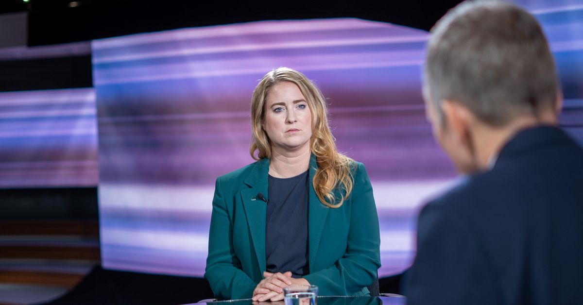 Emma Wiesner (C) lämnar X: ”Får höra att man är ful och fet”