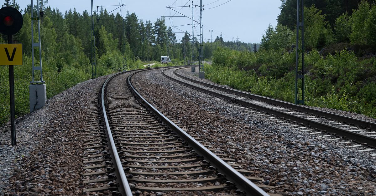 Trafikverket f&ouml;rbereder f&ouml;r h&ouml;gtryck &ndash; s&auml;nker hastigheten p&aring; flera j&auml;rnv&auml;gsstr&auml;ckor