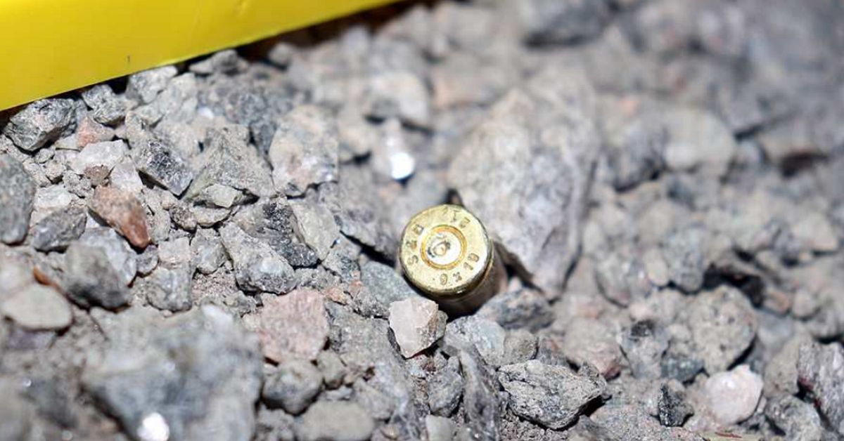 Tv&aring; d&ouml;ms efter mord i Eskilstuna &ndash; man sk&ouml;ts till d&ouml;ds vid bussh&aring;llplats