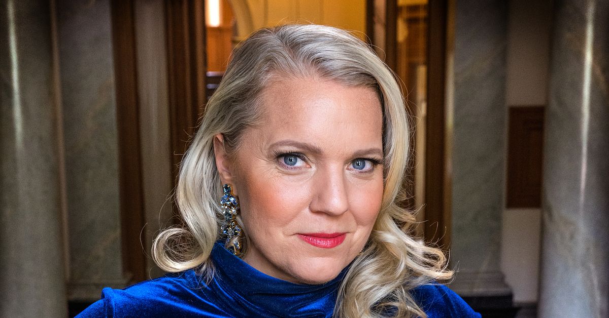 Carina Bergfeldts pratshow l&auml;ggs p&aring; is: &rdquo;Lite sorgligt&rdquo;