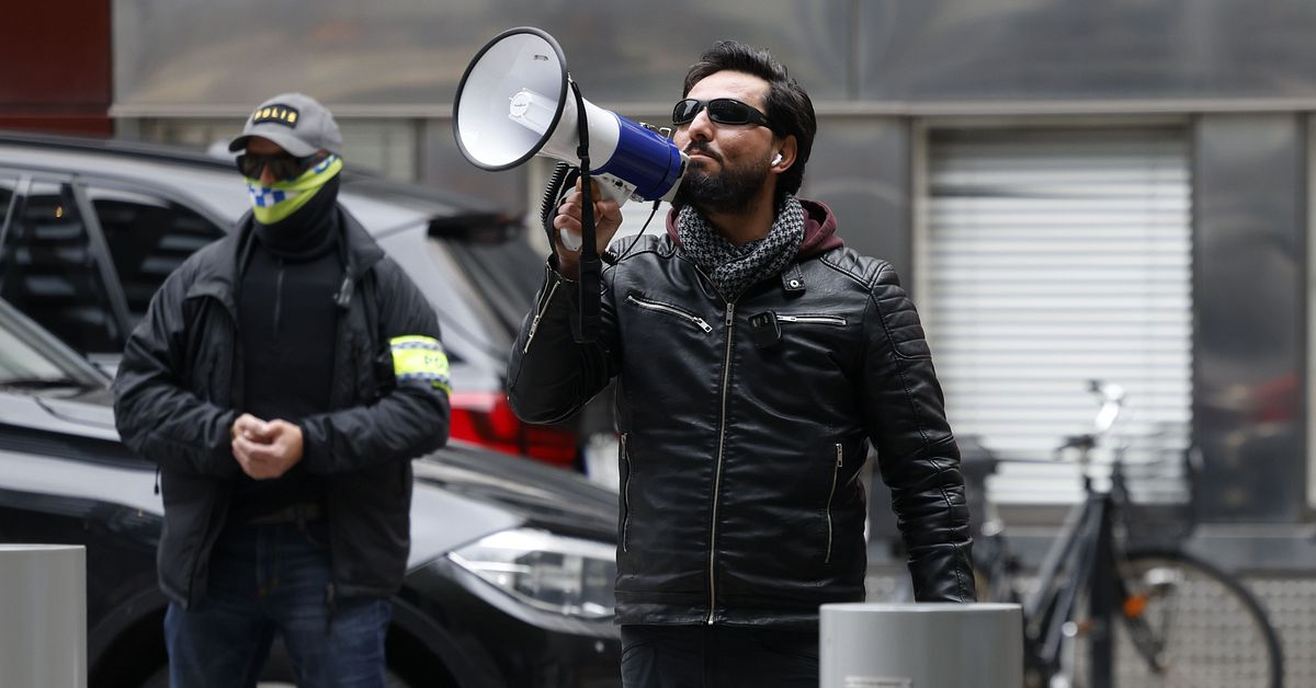 Salwan Momikas flickvän till SVT: ”Jag hörde skotten”