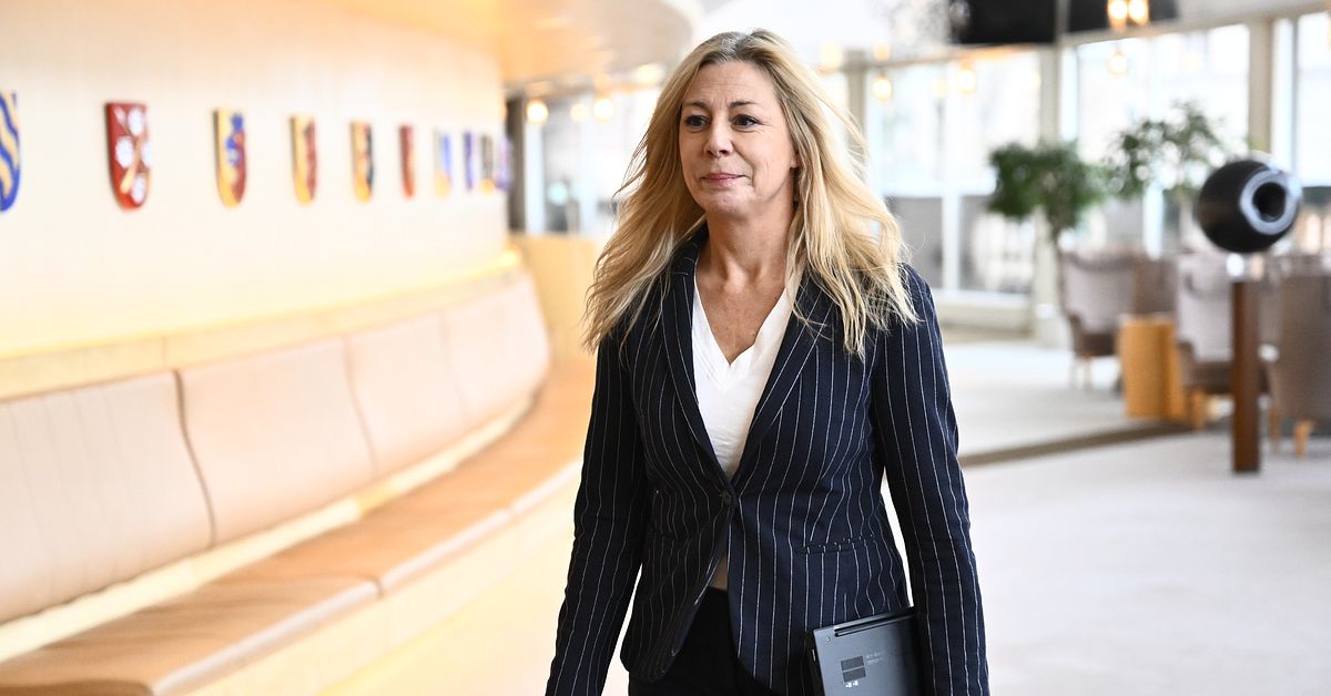 SD-toppen om att ha brutit mot kvittningssystemet: &rdquo;F&ouml;rst&aring;r att det &auml;r k&auml;nslosamt&rdquo;