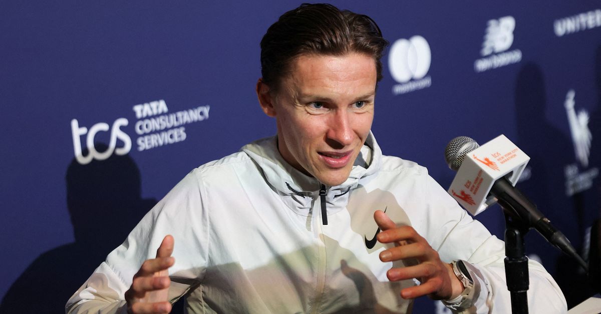 Almgren Feels "Indecently Fresh" Before New York Marathon Debut