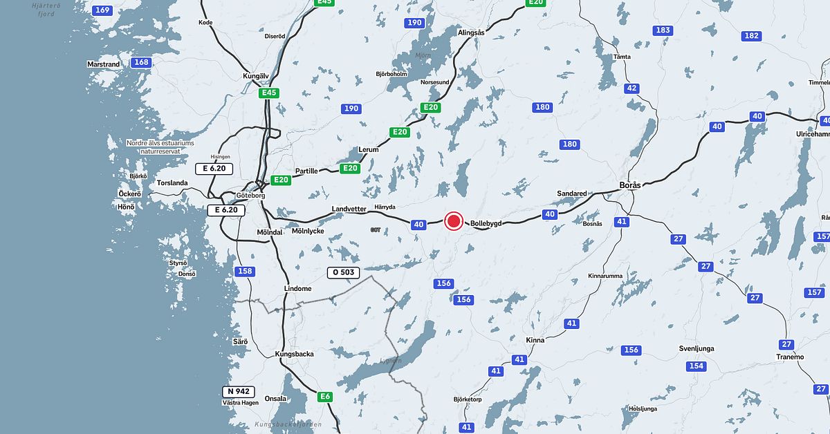 Masskrock p&aring; riksv&auml;g 40 &ndash; halt i morgontrafiken i V&auml;stsverige