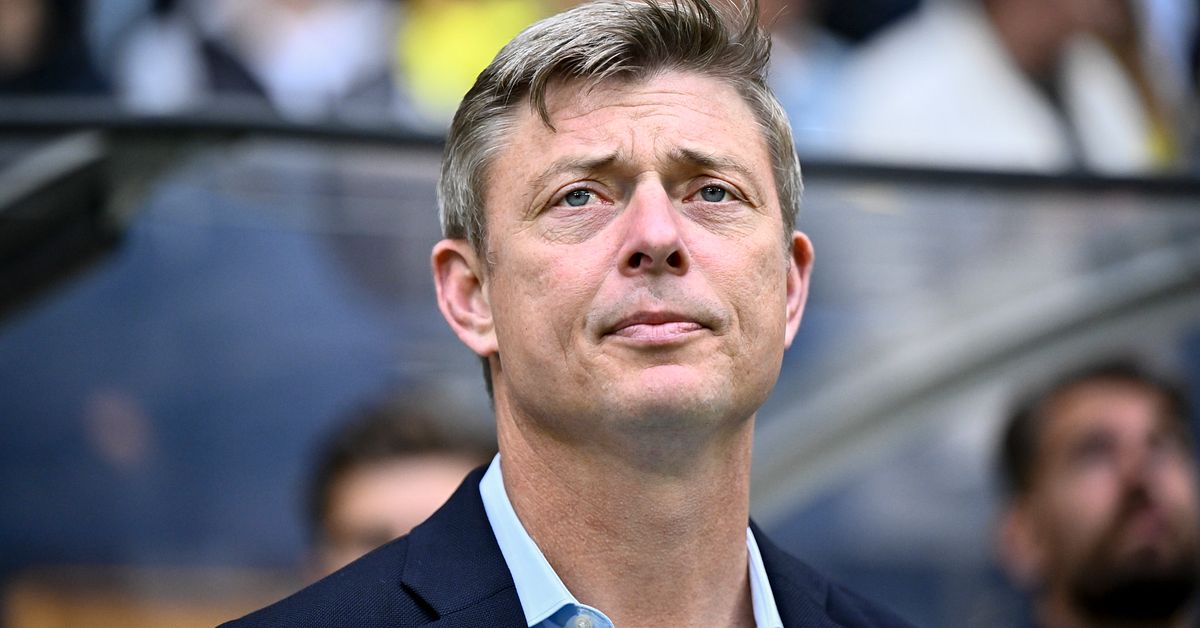 Kulusevski hyllar Tomasson – en fantastisk människa